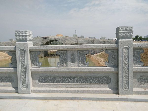 石栏杆