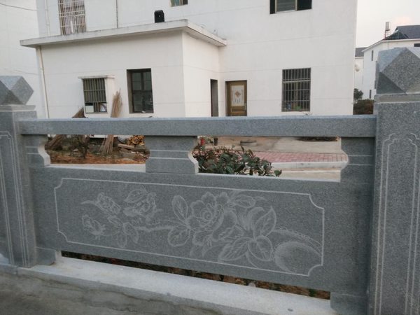 石栏杆