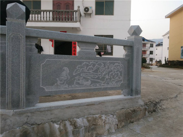 石栏杆