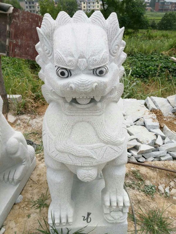 花岗岩石狮子