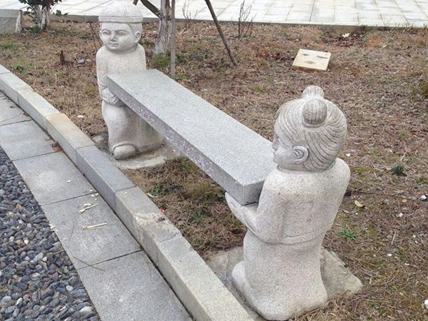 花岗岩石凳