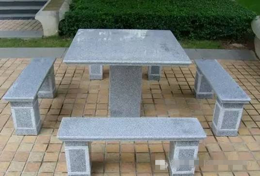花岗岩石桌